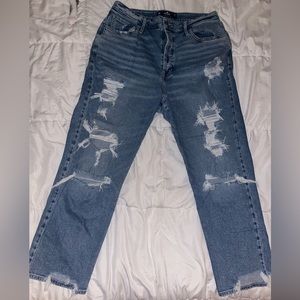 Hollister Mom Jeans, size 17!